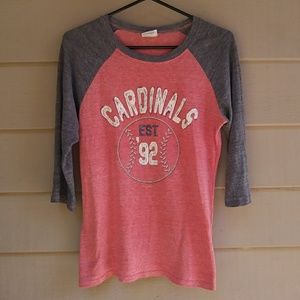 5th & Ocean Tops - St. Louis Cardinals Baseball T Shirt Medium 5th & Ocean Tops - St. Louis Cardinals Baseball T Shirt Medium